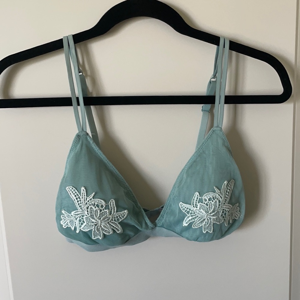 Dusty blue bralette, L